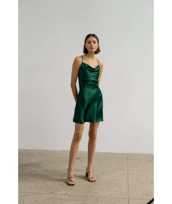 Зеленое шелковое мини-платье