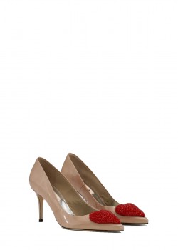 Pumps with red crystals heart