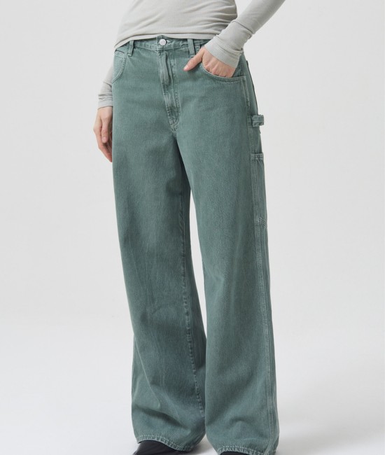 Green cargo jeans