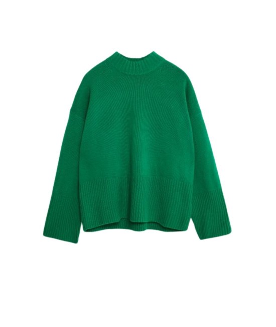 Зелений светр з вовни