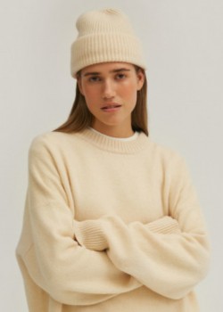 Merino wool hat