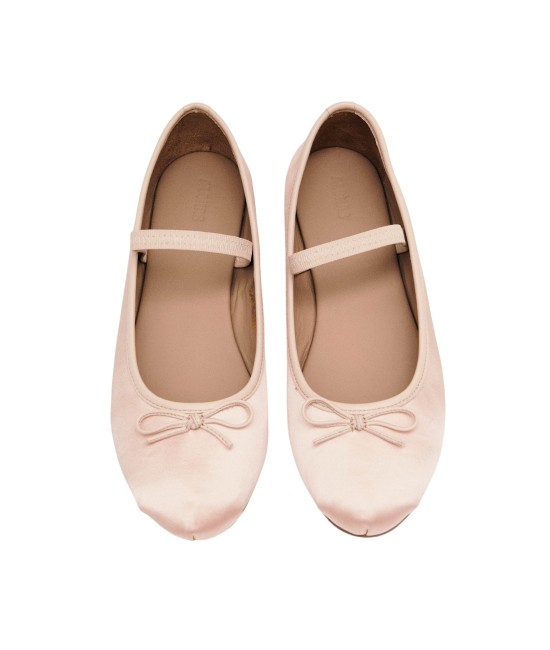 Pink ballet flat with bows Pink ballet flat with bows