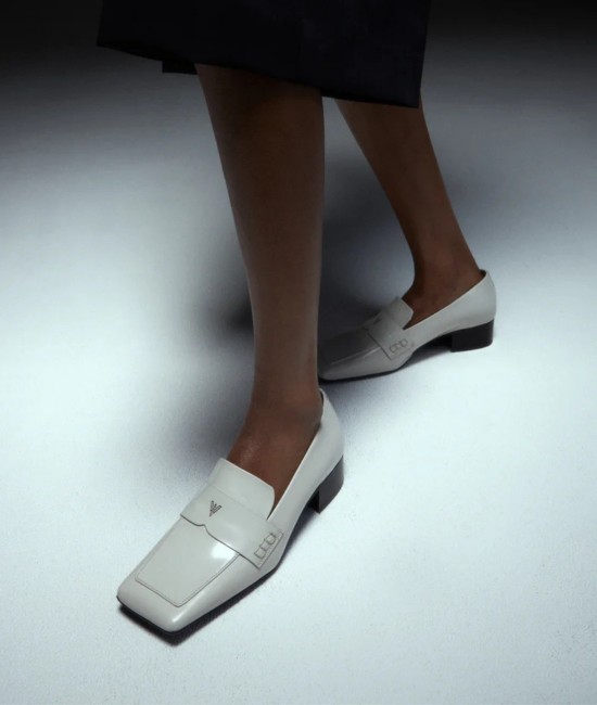 Heeled loafers in a light shade Heeled loafers in a light shade
