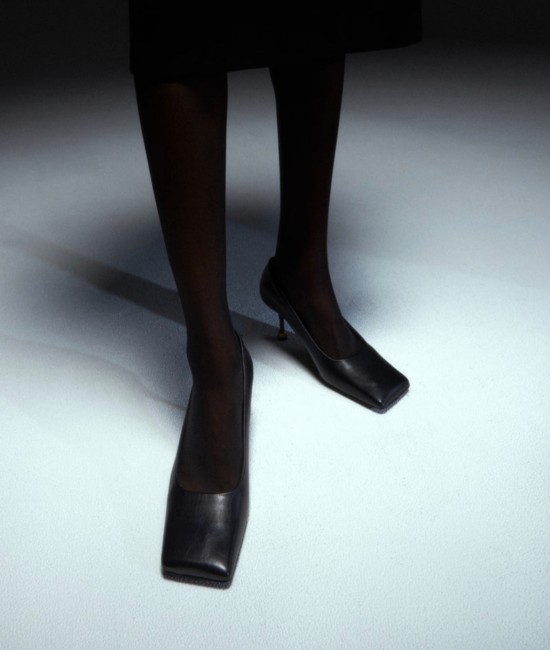 Black classic pumps Black classic pumps