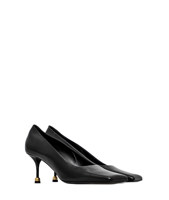 Black classic pumps Black classic pumps