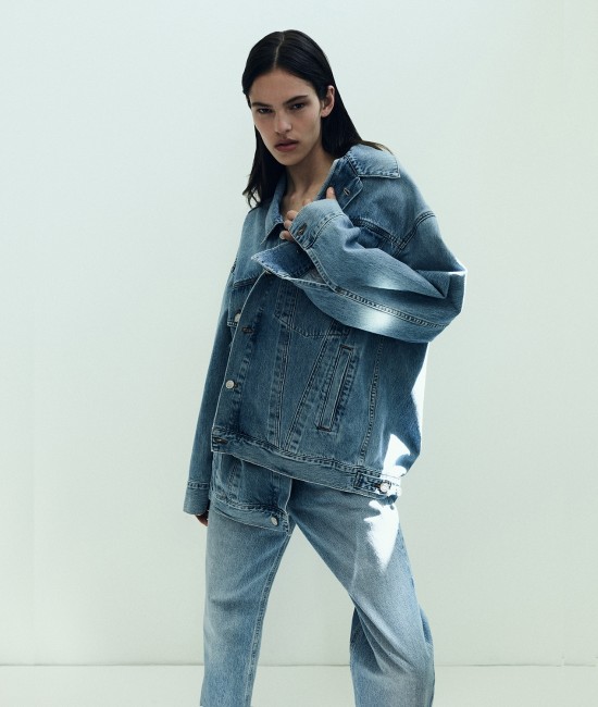 The blue denim jacket with pockets